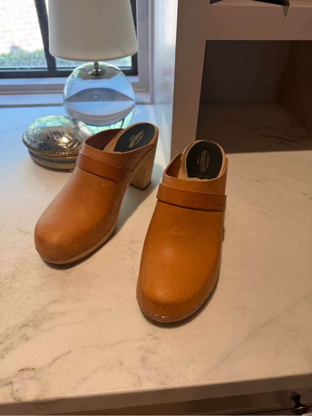 Swedish Hasbeens Mustard Tan Leather Clog Heels - Picture 2 of 5